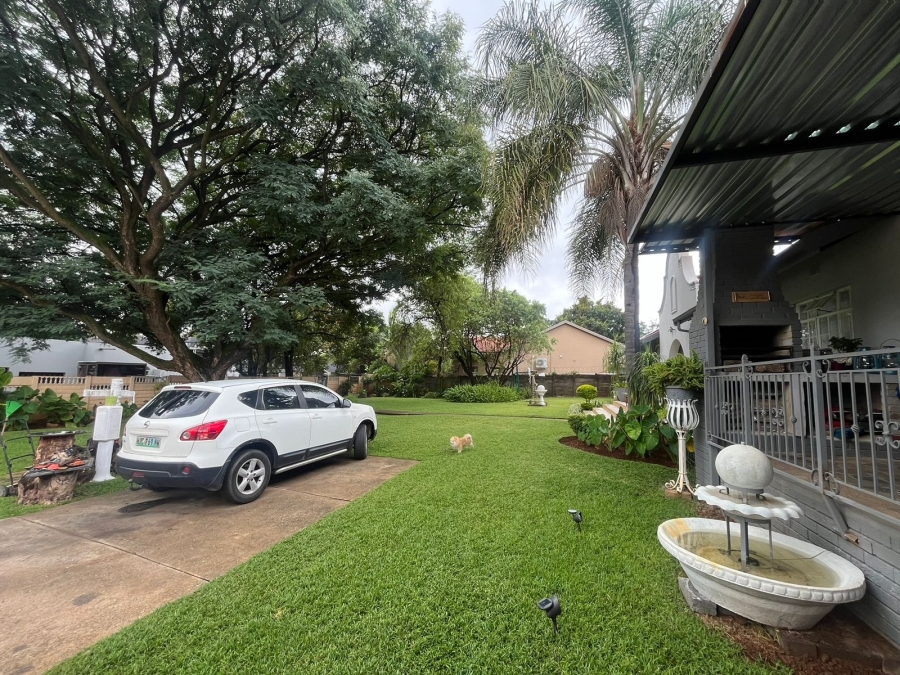 4 Bedroom Property for Sale in Protea Park North West